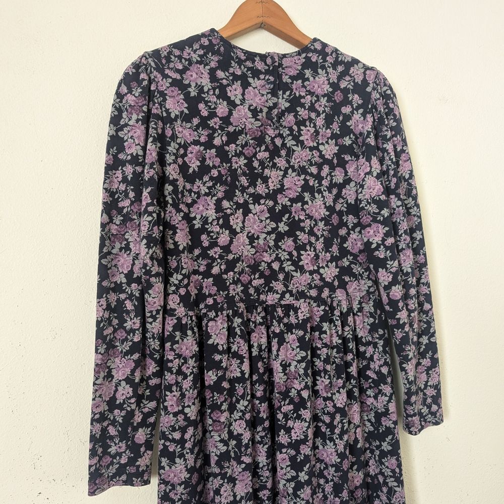80s Laura Ashley Dark Floral Long Sleeve Dress, Sz 10 Navy Blue Lavender Flowers - Picture 8 of 12